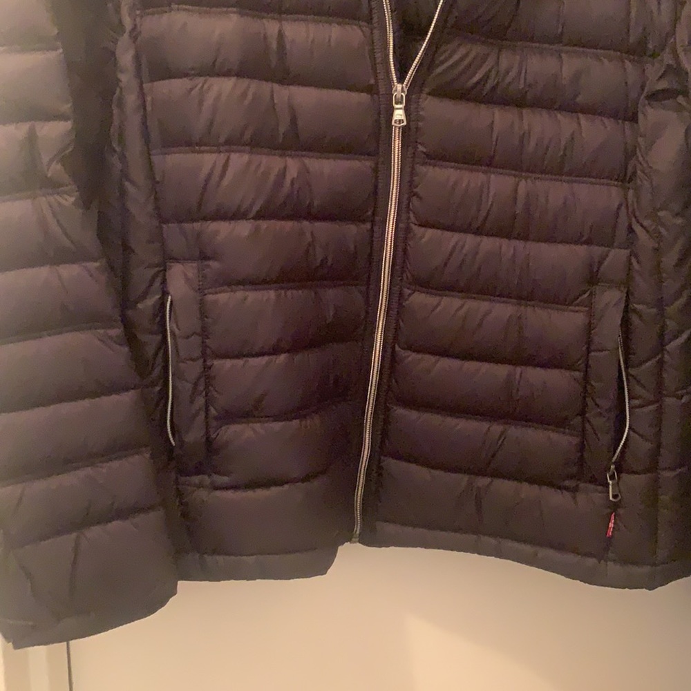 Levi’s jacket - Picture 2 of 9